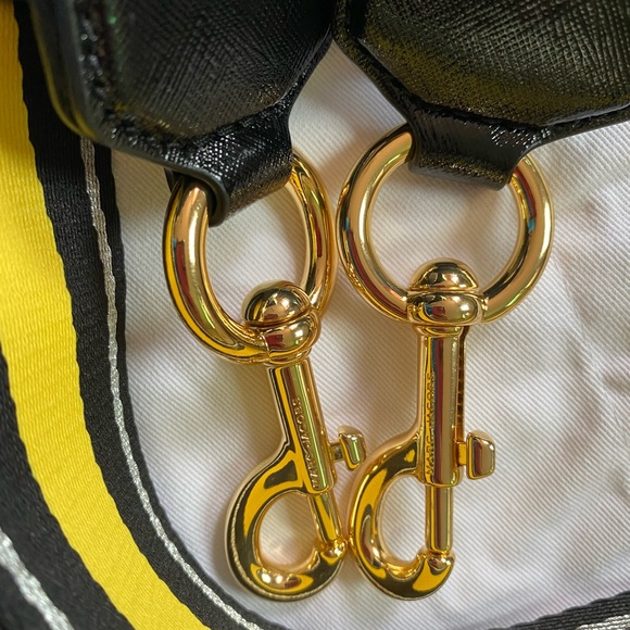 🌸SOLD🌸NEW AUTHENTIC MARC JACOBS CAMERA BAG - Picture 5 of 10